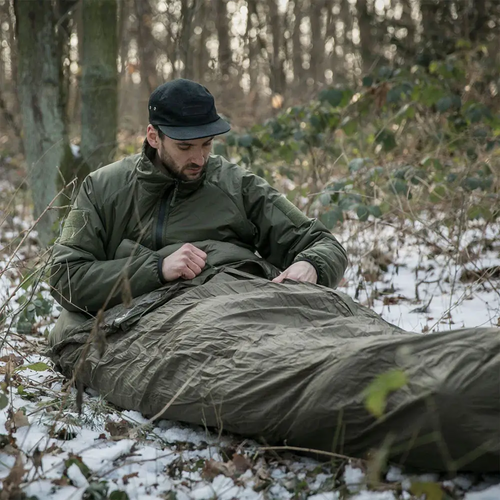 SLEEPING BAG
