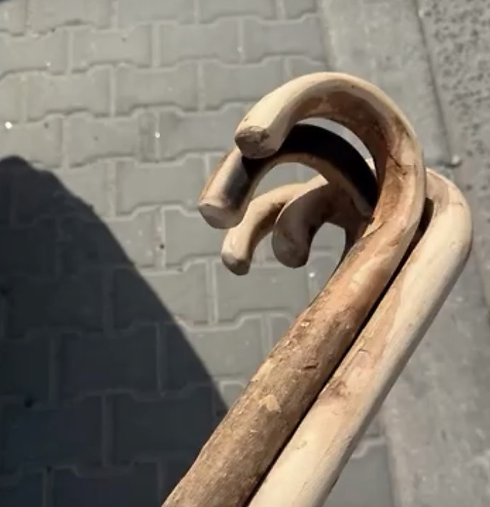 عكاز