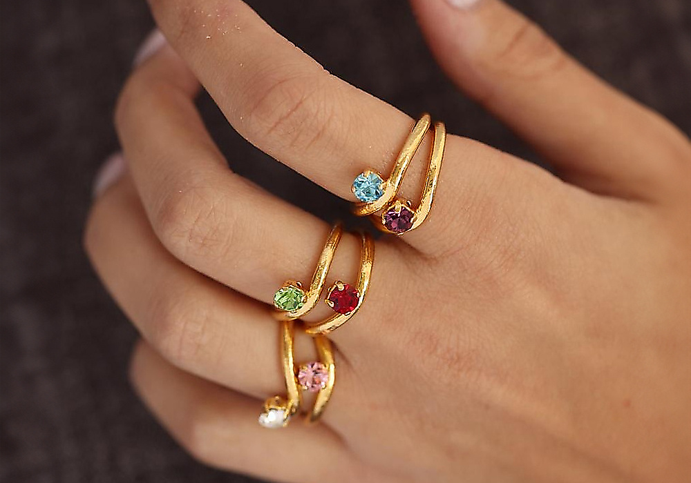 خواتم مشغولة يدويََا
