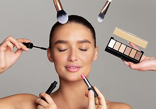Make-up and Trendy