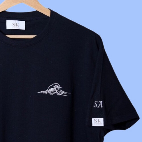 stitching T-shirt