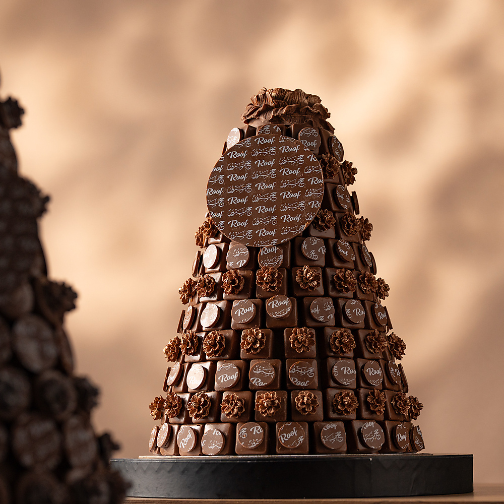 Cocoa trays and pyramids for Hajj