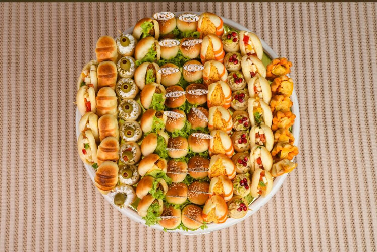 صواني المناسبات