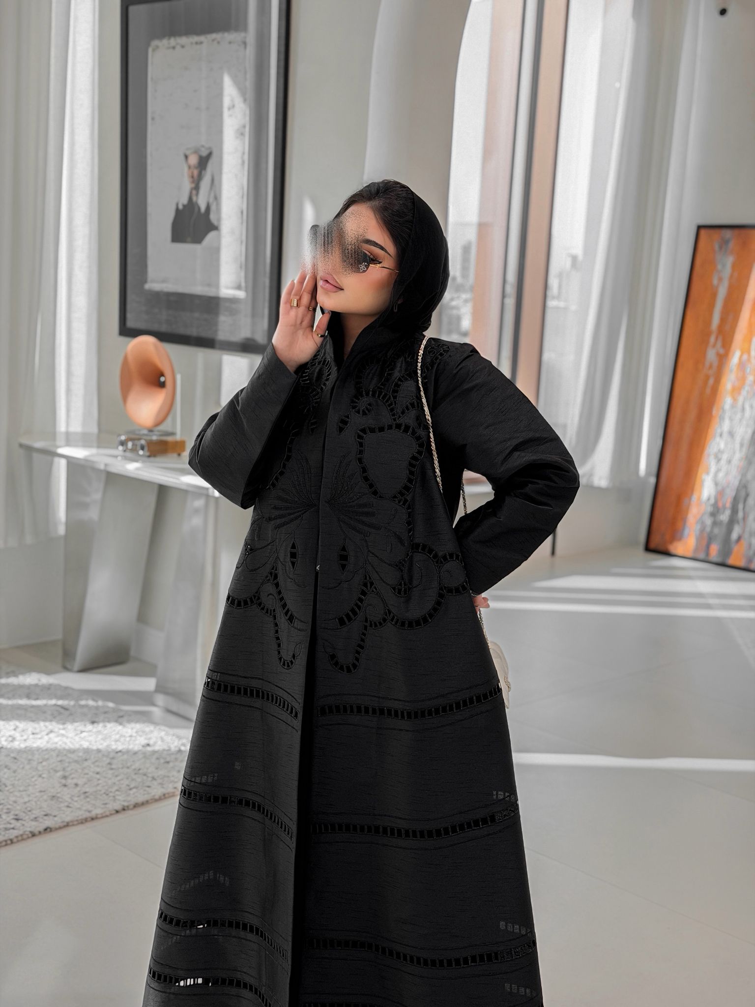 الخلوج .. الخيار الأول للعباية المميزة