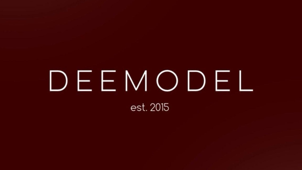 Dee Model