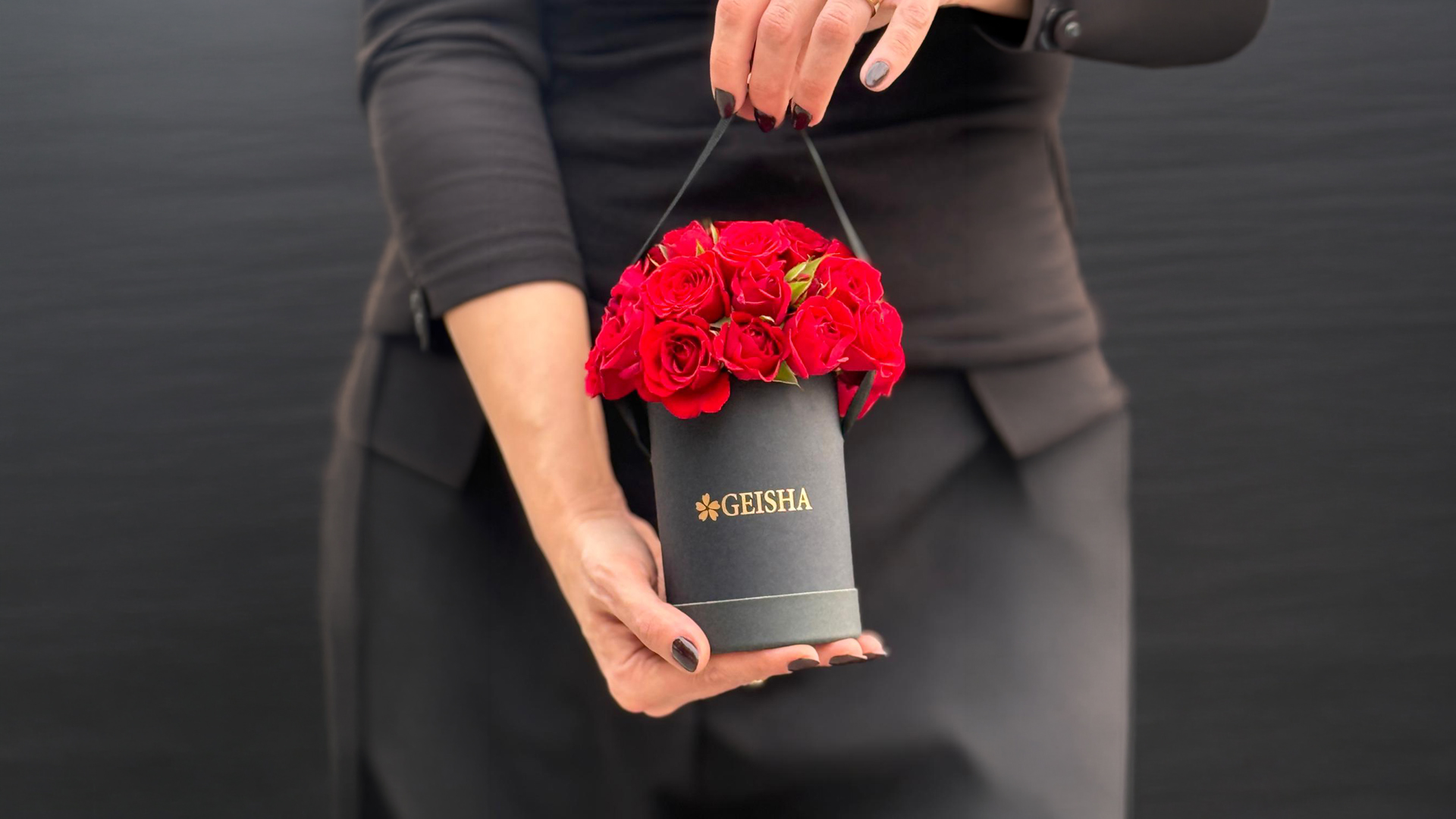 Welome To Geisha Flower