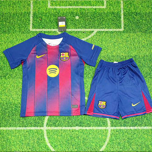 طقم برشلونة الاساسي 25/26