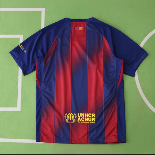 برشلونة - التيشيرت الاساسي 25/26
