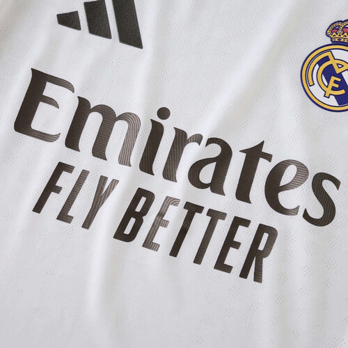 ريال مدريد - نسخة اللاعبين 25/26 الاساسي