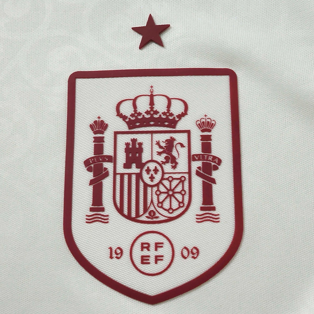 منتخب اسبانيا الاحتياطي / للاطفال 26-27