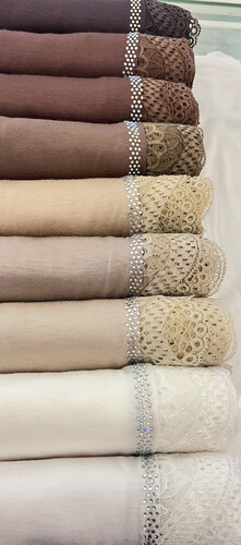 Cotton Stretch With Dantel