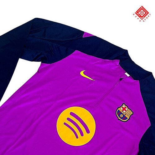 برشلونة