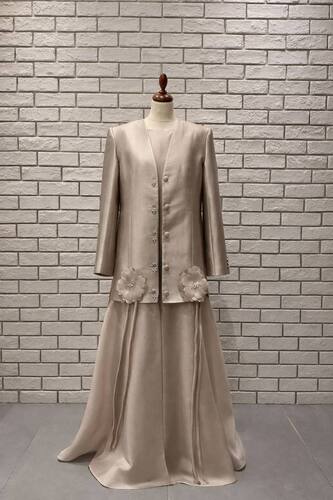 flower dress in a soft elegant flattering