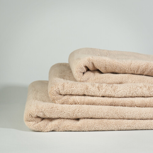 طقم مناشف مايكرو قطن 100% بيج ( نسيج تيري فاخر )