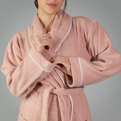 روب مايكرو قطن 100% وردي ( نسيج تيري فاخر )