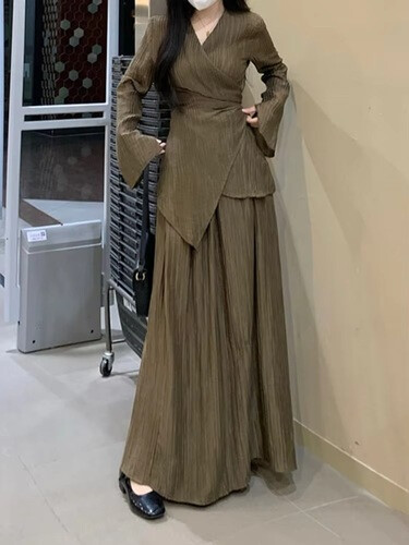 Full set skirt and top