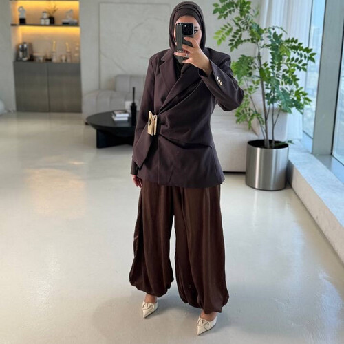 brown ballon sharawal