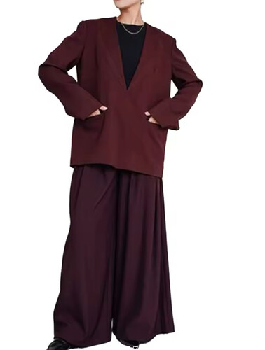 Maroon top