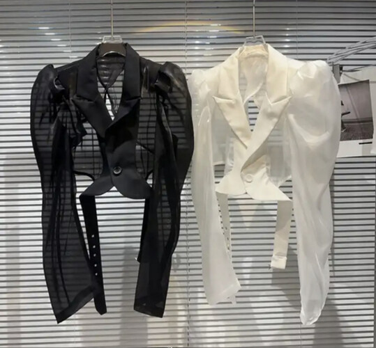 Mesh cropped blazer