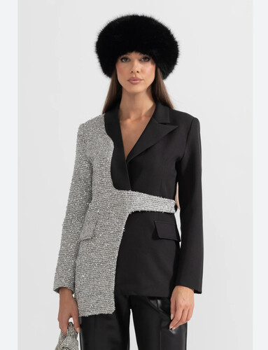 Elegant half blazer
