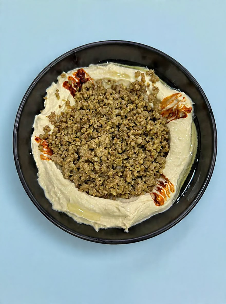 Hummus With Meat