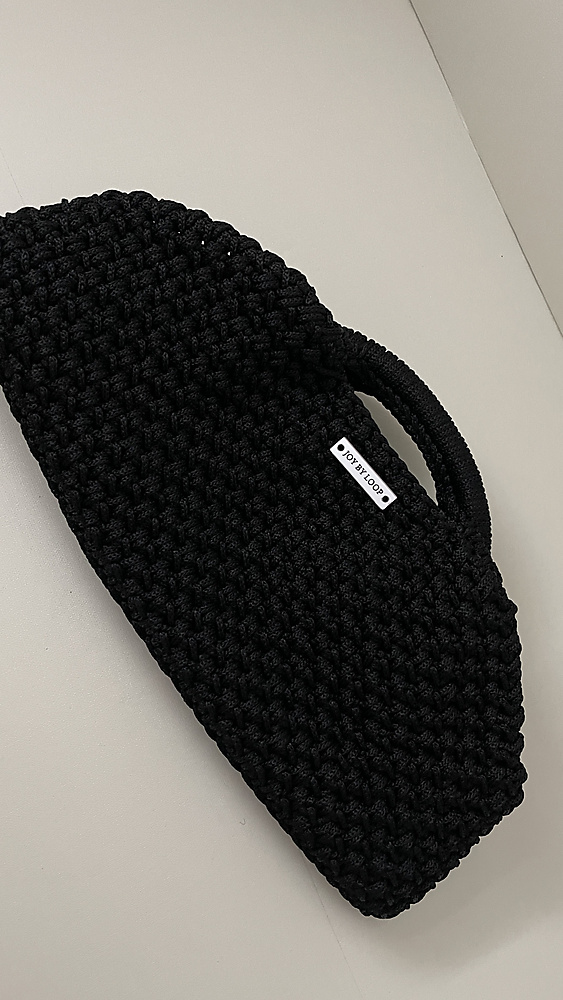 Midnight clutch