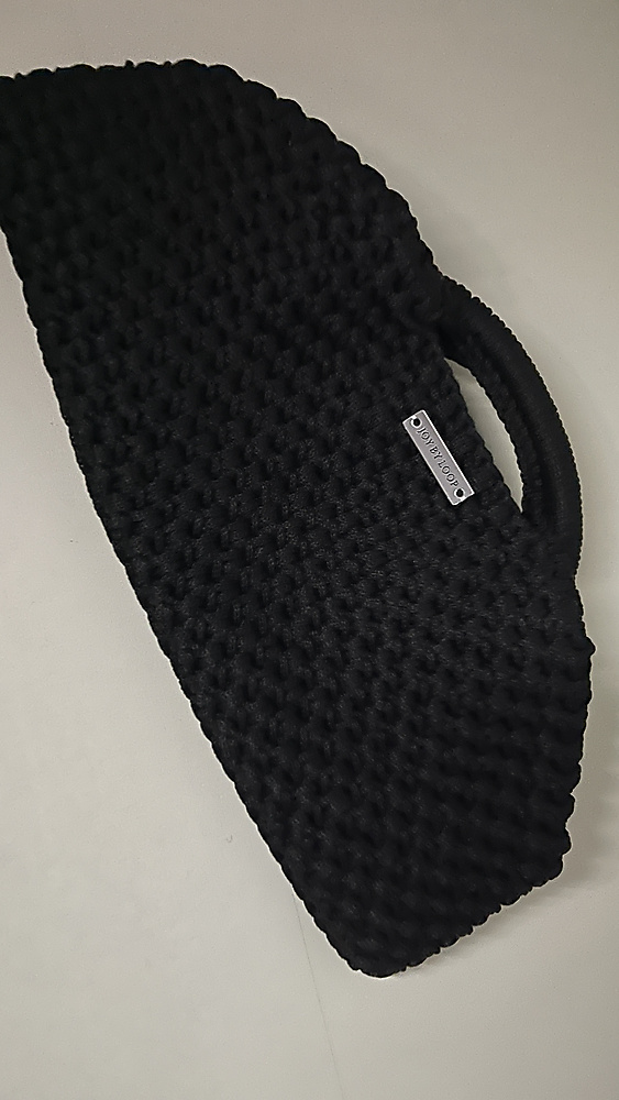 Midnight clutch