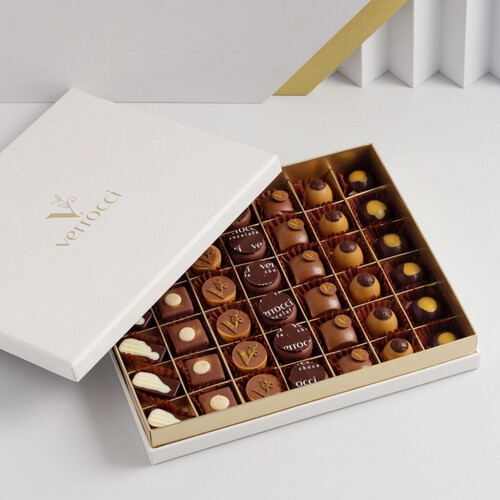 Medium White Chocolate Box
