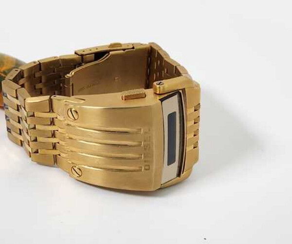 Used Men Watch Brands Diesel Digital Gold     SKU-2130