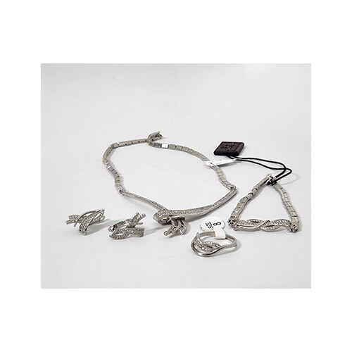 Jack Azore Jewellry, Necklace, Ring,Earing     SKU-1127