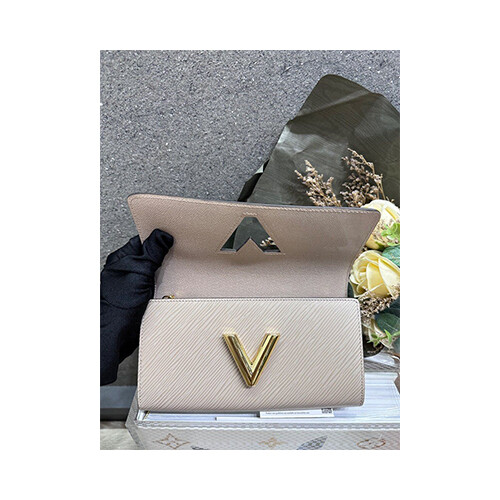 LouisnVuitton - W - Bag - Color Pink             SKU-690