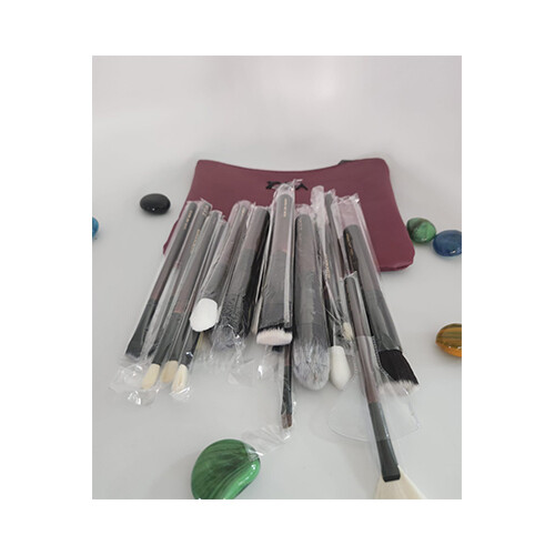 Makeup Brushes - With Pouch           SKU-60