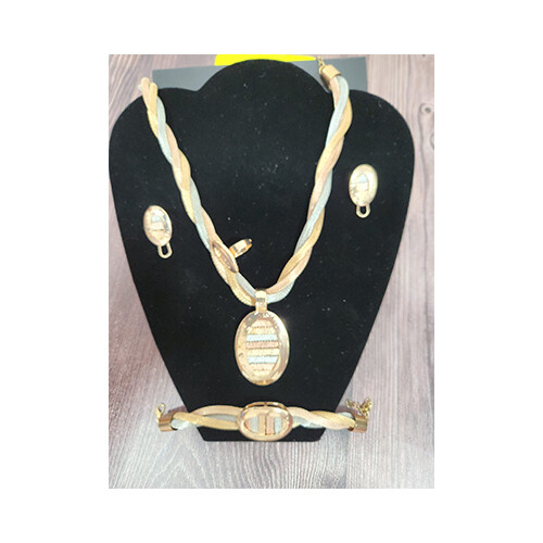 Necklace Set Gold Cartier Shape &  Rigns Set             SKU-2029
