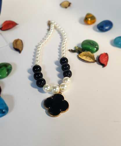Necklace White Pearl with Black Girls             SKU-1520
