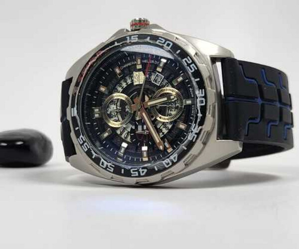 Used Men Watch Brands TaG Huer Black Rubber    SKU-2139