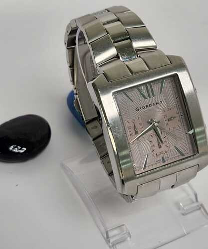 Used Men Watch Brands GIORDANO     SKU-2136