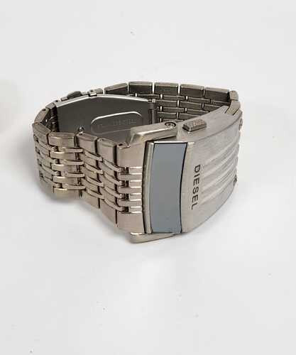 Used Men Watch Brands  Diesel Digital Silver    SKU-2132