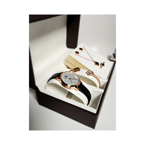 Girls Casual New Design Watches - for All Ages             SKU-1068