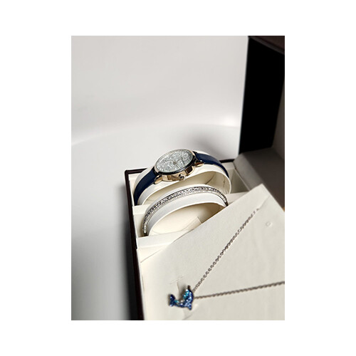 Girls Casual New Design Watches - for All Ages             SKU-1070