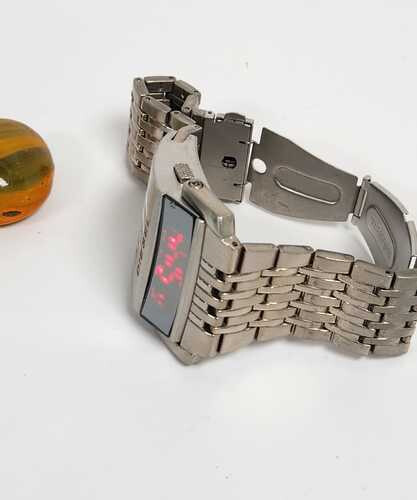 Used Men Watch Brands  Diesel Digital Silver    SKU-2132