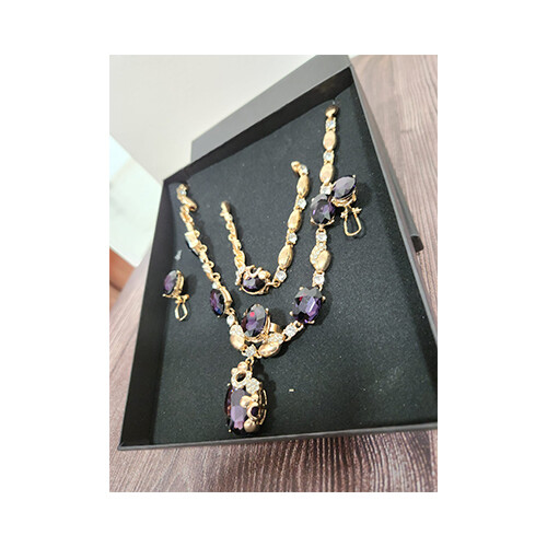 Necklace Set Gold With Purple &  Diamonds Rigns Set             SKU-2028