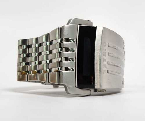 Used Men Watch Brands  Diesel Digital Silver    SKU-2132