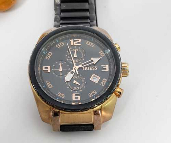 Used Men Watch Brands Guess     SKU-2125