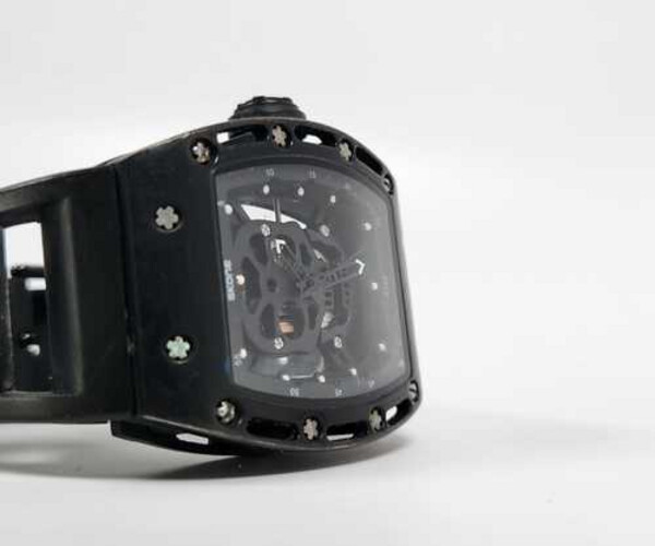 Used Men Watch Brands Skone     SKU-2134