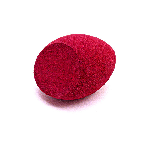 PT136 اسفنجه كريم الأساس عنابى - Lionesse