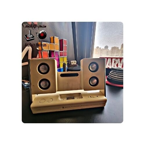 GR1111 نظام السماعات المحمول من شركة altec lansing.