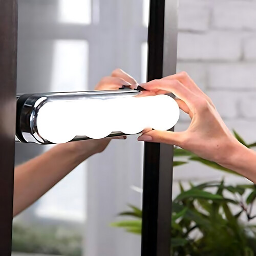 GR3132 ضوء لاصق ماركة STUDIO GLOW