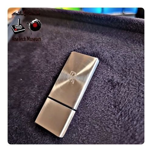 GR1109 محفظة جلد اصلي ماركة رولز رايس وفلاش