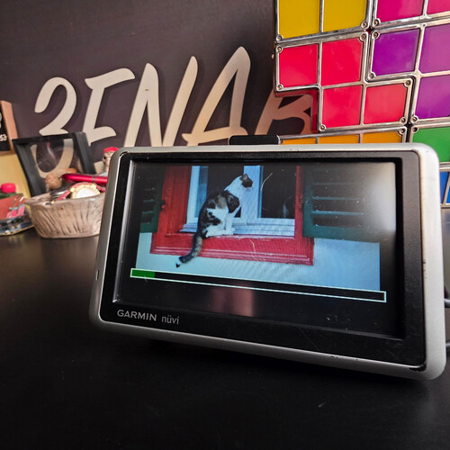 ATM1163 جهاز جارمن نوفي 1300 المحمول للملاحة عبر نظام تحديد المواقع العالمي (GPS) بشاشة عريضة