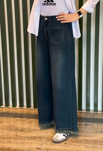 Jeans pants